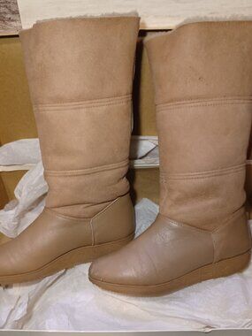 Tan Boots - Size 8